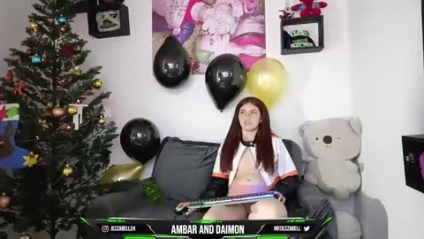 Snapshot of ambar_and_daimon_ chatting on January 2025 04:52:02 AM AMBAR AND DAIMON online show from January 2025 04:52:02 AM