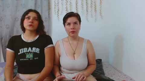 Snapshot of ambarandvalery chatting on September 2025 05:20:01 AM AmbarAndValery online show from September 2025 05:20:01 AM