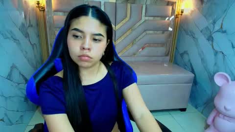 Snapshot of ambarina_r chatting on October 2025 03:19:01 PM Ambarina online show from October 2025 03:19:01 PM