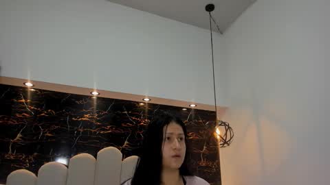   online show from January 2026 07:39:01 PM