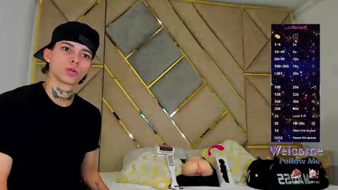 Amber  online show from November 2025 02:39:01 PM