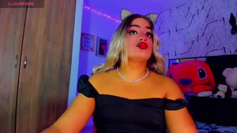 Snapshot of amber_bigcum chatting on August 2026 08:38:02 AM Amber sofia pitter online show from August 2026 08:38:02 AM