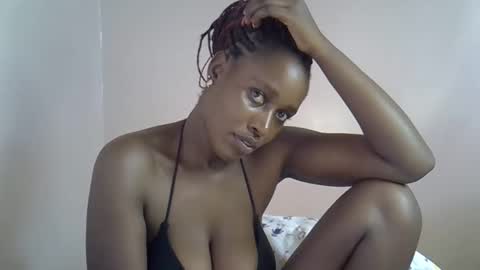 amber_cutie2 online show from October 2025 10:52:02 AM