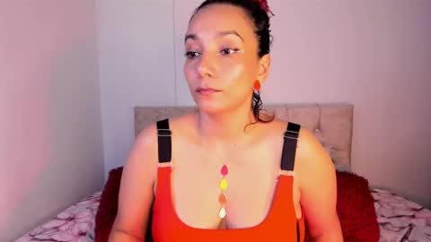 Snapshot of amber_demons chatting on February 2025 10:03:01 PM Amber Demons online show from February 2025 10:03:01 PM