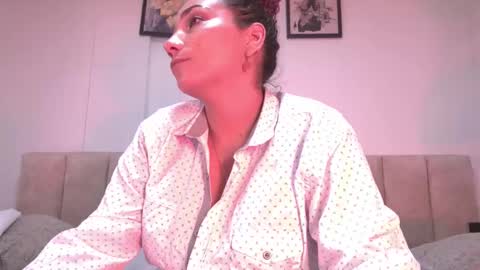 Snapshot of amber_demons chatting on October 2025 10:29:01 PM Amber Demons online show from October 2025 10:29:01 PM