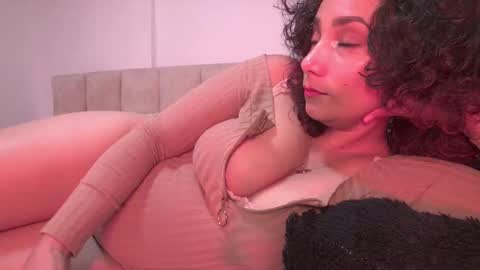 Snapshot of amber_demons chatting on October 2025 10:43:02 PM Amber Demons online show from October 2025 10:43:02 PM