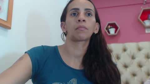 Snapshot of amber_moore chatting on September 2025 05:34:02 PM Amber Moore online show from September 2025 05:34:02 PM