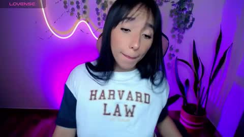 Amber online show from October 2025 01:26:02 PM