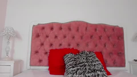 Snapshot of amber_roose75 chatting on September 2025 12:26:01 PM julieta  online show from September 2025 12:26:01 PM