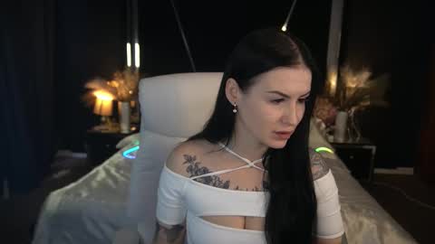 Anna online show from November 2025 07:20:01 AM