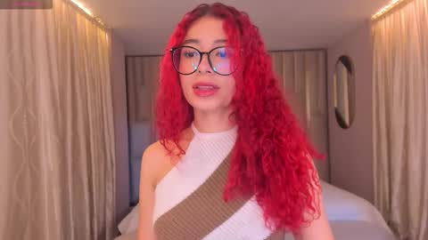 Amber Fox online show from December 2025 11:27:02 AM