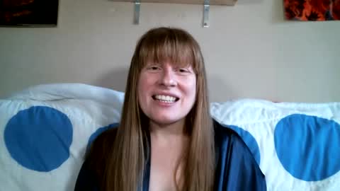 Snapshot of amberglo chatting on April 2026 03:21:02 PM Amberglo Anderson online show from April 2026 03:21:02 PM