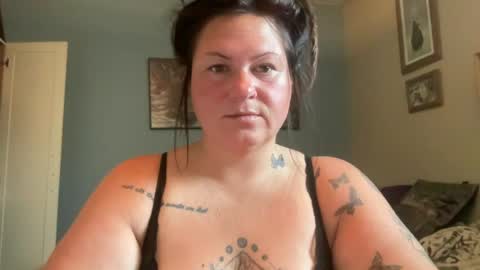 Snapshot of ambermoss7 chatting on June 2026 03:34:02 PM ambermoss7 online show from June 2026 03:34:02 PM