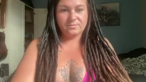 Snapshot of ambermoss7 chatting on July 2026 11:53:02 PM ambermoss7 online show from July 2026 11:53:02 PM