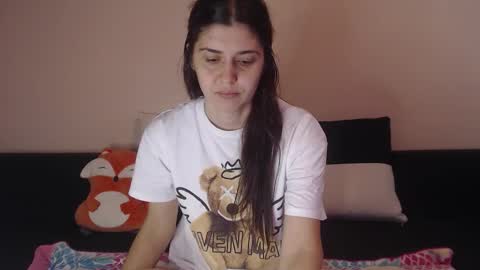 Amber online show from November 2025 07:08:02 AM