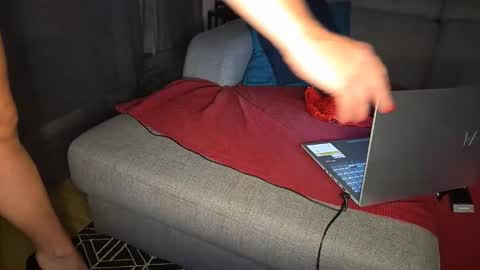 amelange online show from November 2025 10:43:02 PM