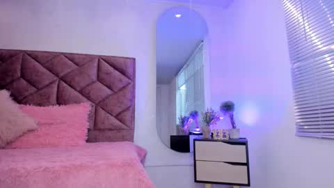 Snapshot of amelia_fry chatting on October 2025 08:20:02 PM amelia_fry online show from October 2025 08:20:02 PM