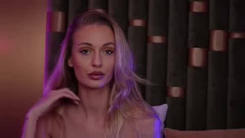 Snapshot of ameliaangell chatting on November 2025 06:33:02 AM Amelia online show from November 2025 06:33:02 AM