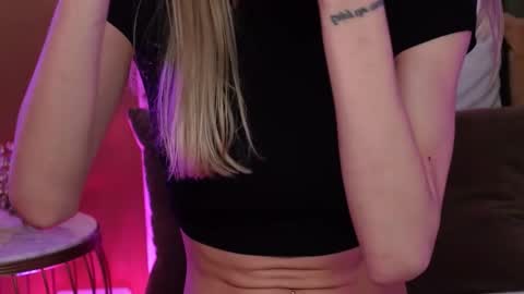 Snapshot of ameliaangell chatting on November 2025 06:02:02 AM Amelia online show from November 2025 06:02:02 AM