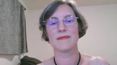 Ameliaishka online show from May 2026 04:41:01 AM