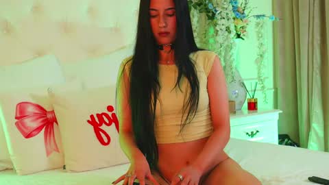 Snapshot of ameliajuney chatting on April 2026 09:41:02 PM AmeliaJune online show from April 2026 09:41:02 PM