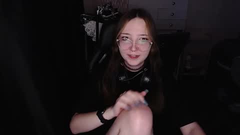 Snapshot of ameliakamishiro chatting on December 2025 03:30:01 PM Amelia online show from December 2025 03:30:01 PM