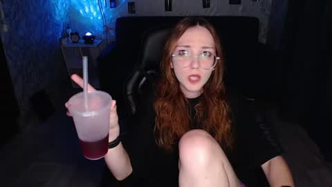 Amelia online show from July 2026 09:50:01 PM