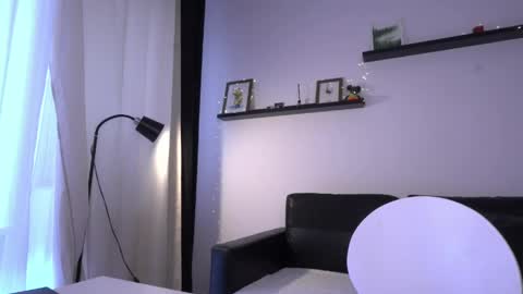 Snapshot of ameliamber0 chatting on June 2026 02:30:02 PM Amelia online show from June 2026 02:30:02 PM