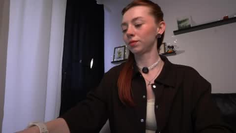 Snapshot of ameliamber0 chatting on June 2026 04:13:01 PM Amelia online show from June 2026 04:13:01 PM
