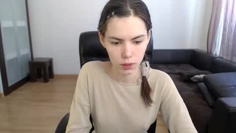 Snapshot of ameliereve chatting on September 2025 08:38:02 AM Amelie online show from September 2025 08:38:02 AM