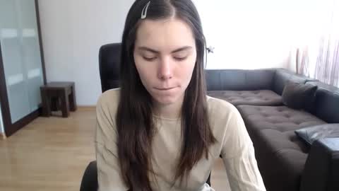 Snapshot of ameliereve chatting on October 2025 12:15:01 PM Amelie online show from October 2025 12:15:01 PM