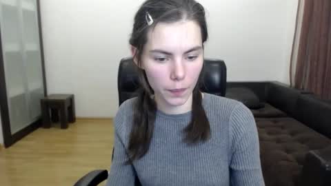 Amelie online show from October 2025 05:15:02 PM