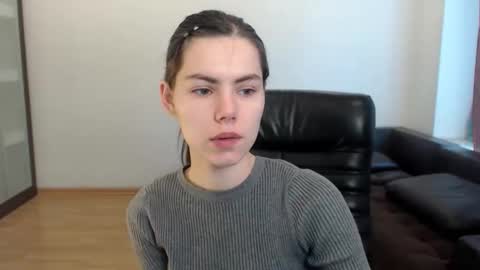 Amelie online show from November 2025 09:09:01 AM