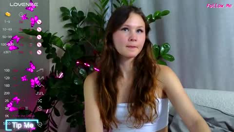 AmeliRoyse online show from October 2025 05:13:02 PM