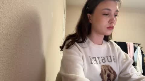 amelyay online show from November 2025 01:12:02 PM