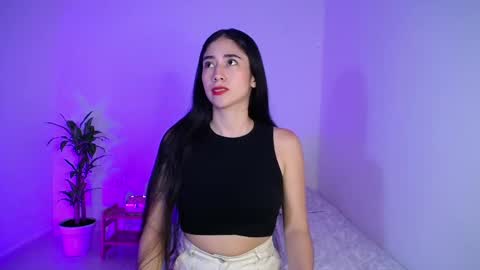 Snapshot of amelycaro chatting on February 2025 02:51:02 AM Amely  online show from February 2025 02:51:02 AM