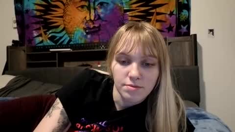 Snapshot of amethystmoon18 chatting on March 2026 06:48:01 PM amethystmoon18 online show from March 2026 06:48:01 PM