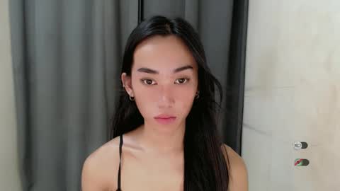 Snapshot of ami_lewis chatting on December 2024 01:18:01 AM JOANNA online show from December 2024 01:18:01 AM