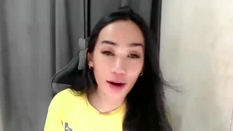 Snapshot of ami_lewis chatting on January 2025 01:52:01 AM JOANNA online show from January 2025 01:52:01 AM