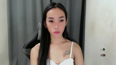 Snapshot of ami_lewis chatting on January 2025 12:57:02 AM JOANNA online show from January 2025 12:57:02 AM