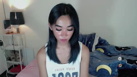 Snapshot of ami_lewis chatting on October 2025 12:59:01 PM JOANNA online show from October 2025 12:59:01 PM