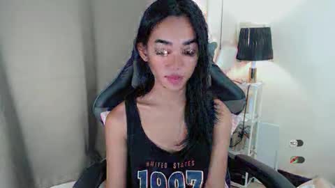 Snapshot of ami_lewis chatting on November 2025 11:10:02 PM JOANNA online show from November 2025 11:10:02 PM