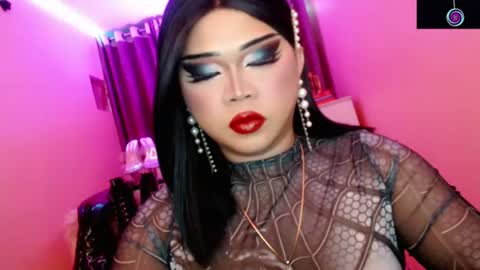 Queen Mireska online show from June 2026 02:50:02 PM