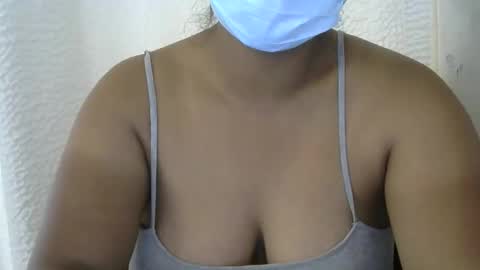 amichouu online show from November 2025 11:02:01 AM