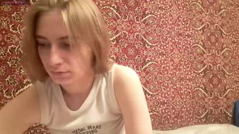 Iveta online show from October 2025 05:08:01 PM