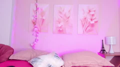 Snapshot of amiiclark chatting on February 2026 06:51:02 PM AmiiClark online show from February 2026 06:51:02 PM