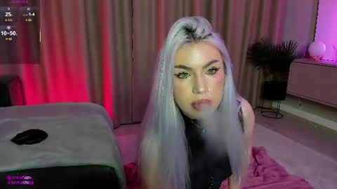 Snapshot of amina_haze chatting on June 2026 09:03:01 PM amina_haze online show from June 2026 09:03:01 PM
