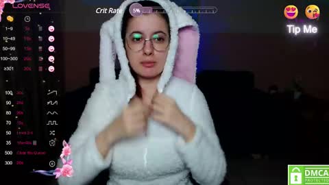 Amina online show from February 2025 09:33:01 AM