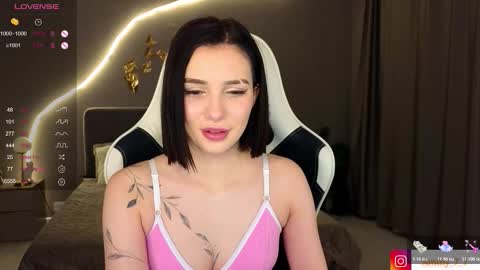 Ammy  dont forget to thumbs up me  online show from December 2025 02:50:01 AM