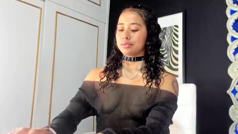 Ammy Nova online show from September 2025 08:09:01 PM